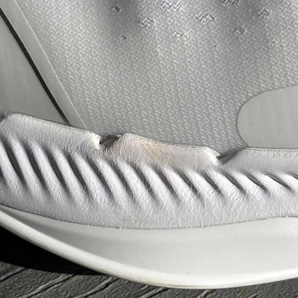 Phantom Phorm 1 Size 12 Mens Golf Cricket Shoes White Spiked comfort  New - Picture 10 of 11